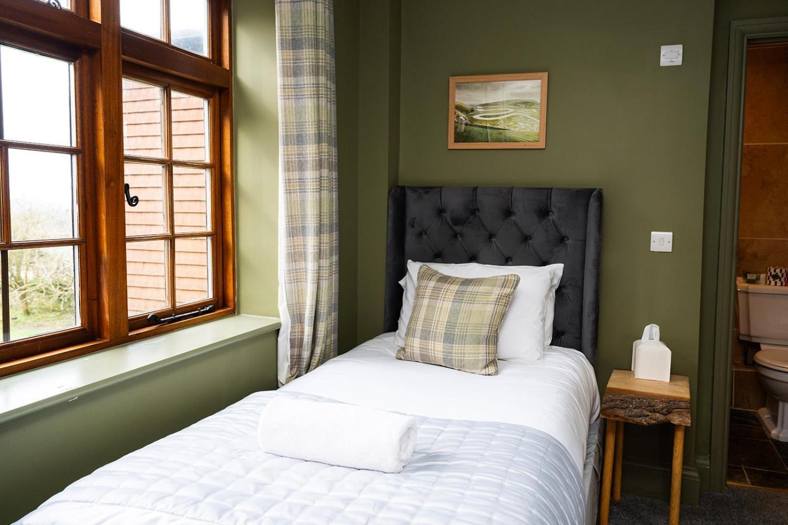 Tottington Manor Hotel Henfield Luaran gambar